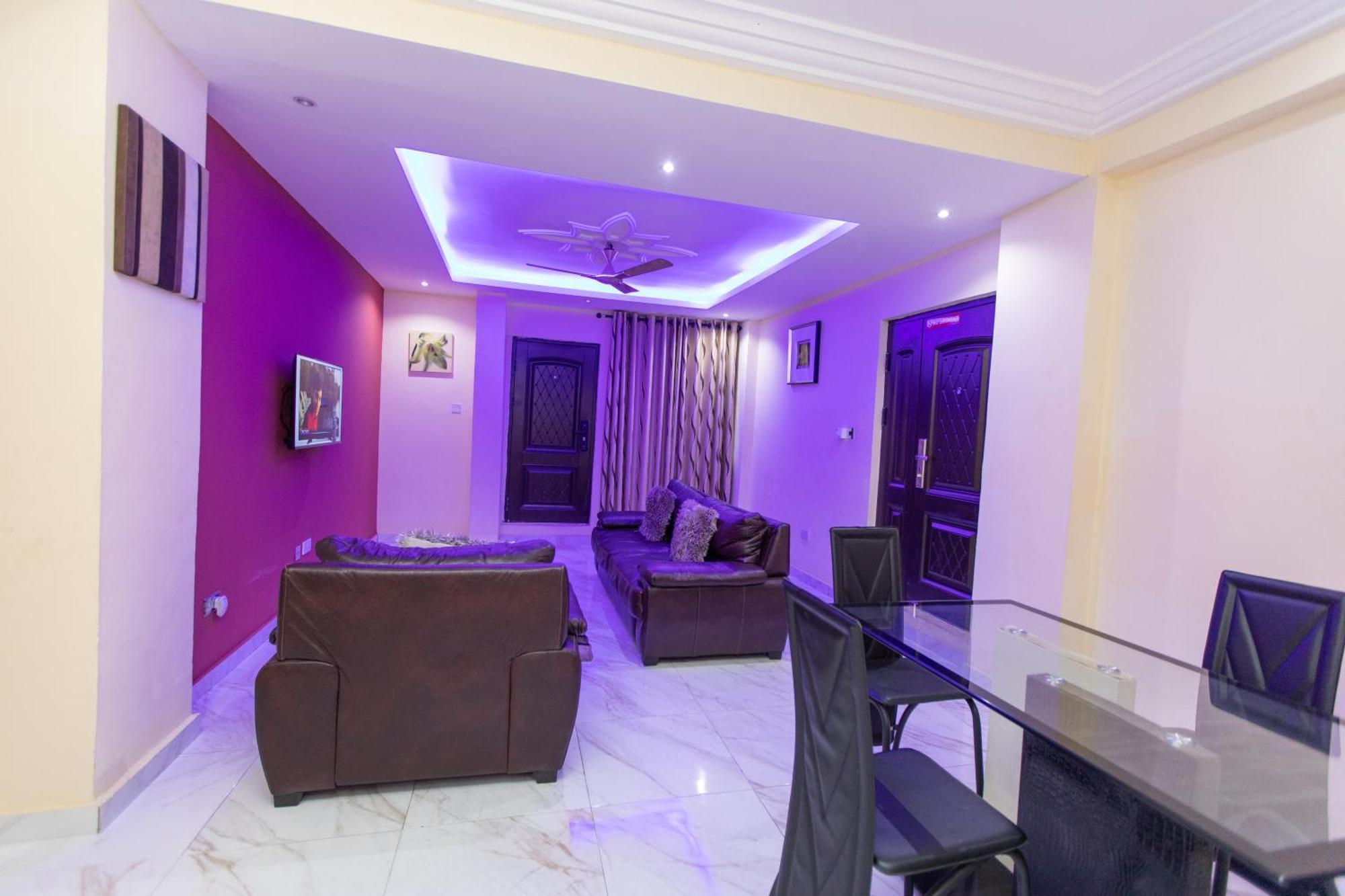 Washington Apartments - Just 25Mins Drive From The Airport Kwashieman Kültér fotó
